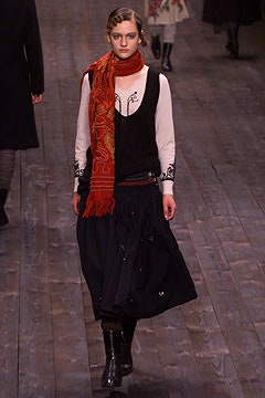 Dries Van Noten F/W 02 Look 24