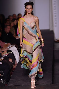 Diane von Furstenberg S/S 03 Look 51