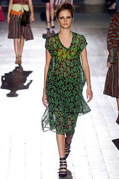 Dries Van Noten S/S 03 Look 18
