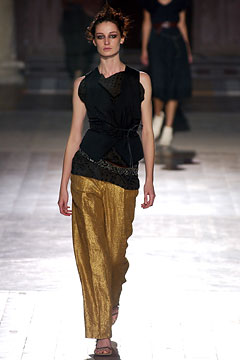 Dries Van Noten S/S 03 Look 45