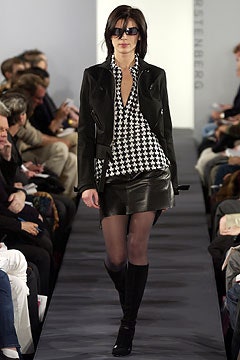 Diane von Furstenberg F/W 03 Look 8