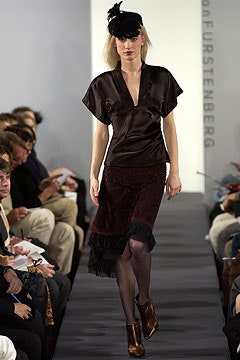 Diane von Furstenberg F/W 03 Look 32
