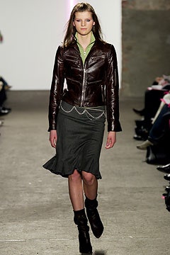 DKNY F/W 03 Look 18