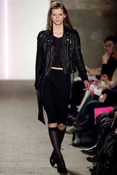 DKNY F/W 03 Look 39