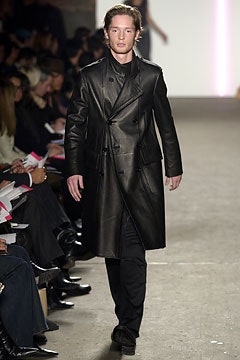 DKNY F/W 03 Look 40