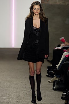 DKNY F/W 03 Look 46