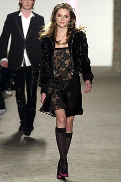 DKNY F/W 03 Look 48