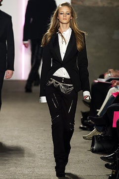 DKNY F/W 03 Look 52