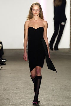 DKNY F/W 03 Look 55