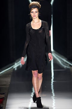 Donna Karan F/W 03 Look 23