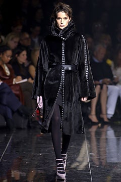 Dolce & Gabbana F/W 03 Look 24