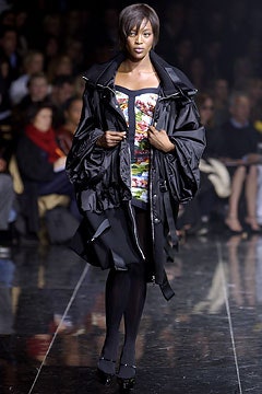Dolce & Gabbana F/W 03 Look 27