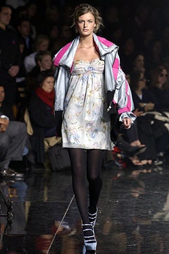 Dolce & Gabbana F/W 03 Look 30