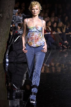 Dolce & Gabbana F/W 03 Look 59