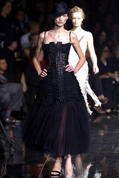 Dolce & Gabbana F/W 03 Look 62