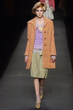 Dries Van Noten F/W 03 Look 1