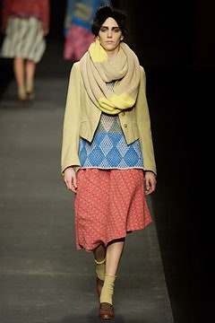 Dries Van Noten F/W 03 Look 5
