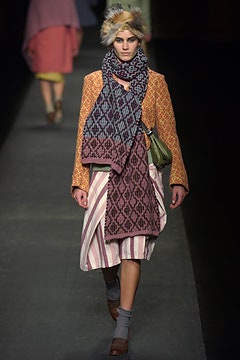 Dries Van Noten F/W 03 Look 10