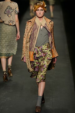Dries Van Noten F/W 03 Look 23