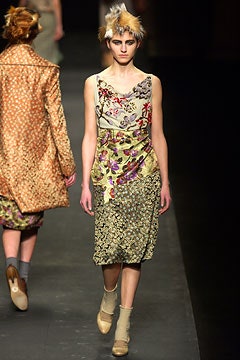 Dries Van Noten F/W 03 Look 24