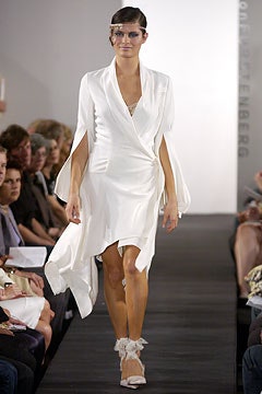 Diane von Furstenberg S/S 04 Look 1