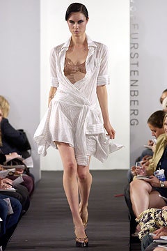 Diane von Furstenberg S/S 04 Look 4