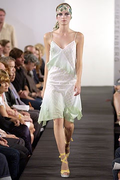 Diane von Furstenberg S/S 04 Look 14