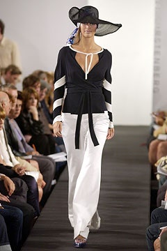 Diane von Furstenberg S/S 04 Look 28