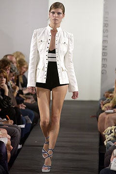 Diane von Furstenberg S/S 04 Look 33