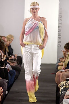 Diane von Furstenberg S/S 04 Look 40