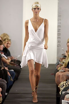 Diane von Furstenberg S/S 04 Look 47
