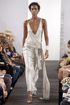 Diane von Furstenberg S/S 04 Look 53