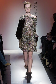 Diane von Furstenberg F/W 04 Look 16