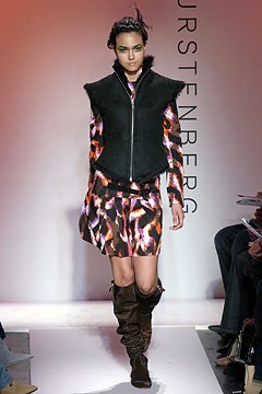 Diane von Furstenberg F/W 04 Look 28