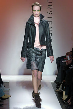 Diane von Furstenberg F/W 04 Look 31