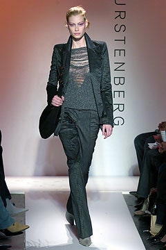 Diane von Furstenberg F/W 04 Look 32