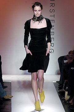 Diane von Furstenberg F/W 04 Look 49