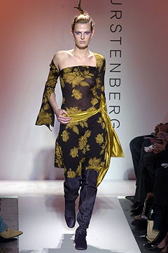Diane von Furstenberg F/W 04 Look 51