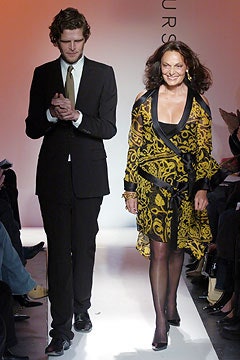 Diane von Furstenberg F/W 04 Look 60