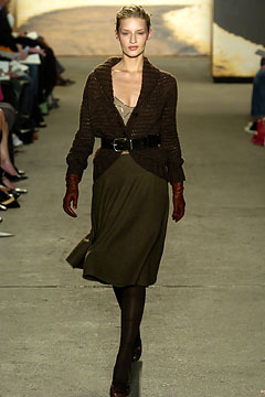 DKNY F/W 04 Look 27