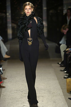 Donna Karan F/W 04 Look 2