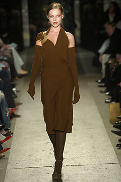 Donna Karan F/W 04 Look 4