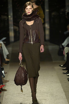 Donna Karan F/W 04 Look 13