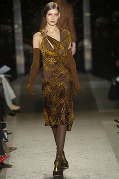 Donna Karan F/W 04 Look 30