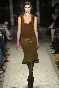 Donna Karan F/W 04 Look 32