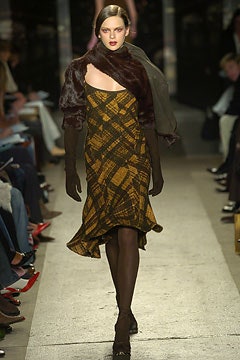 Donna Karan F/W 04 Look 34