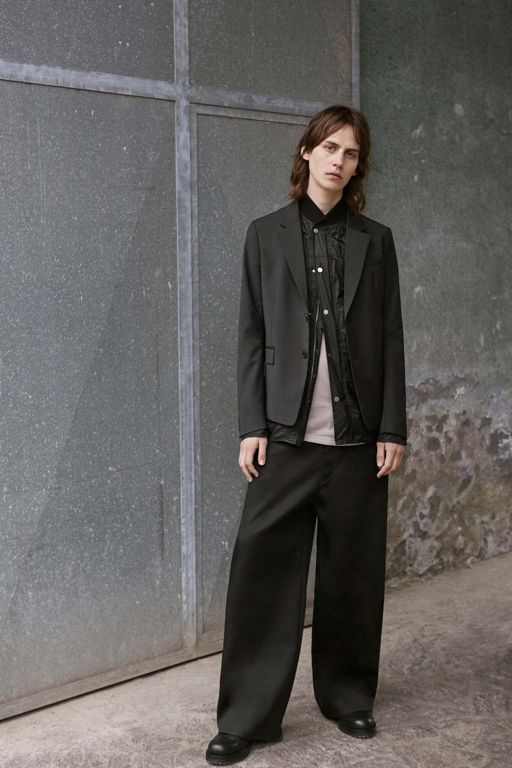 Diesel Black Gold Resort 17 Look 18