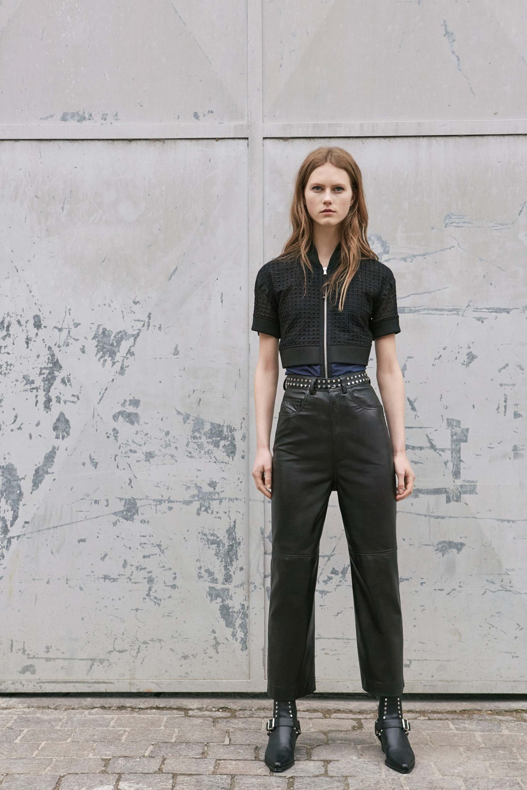 Diesel Black Gold Resort 17 Look 29