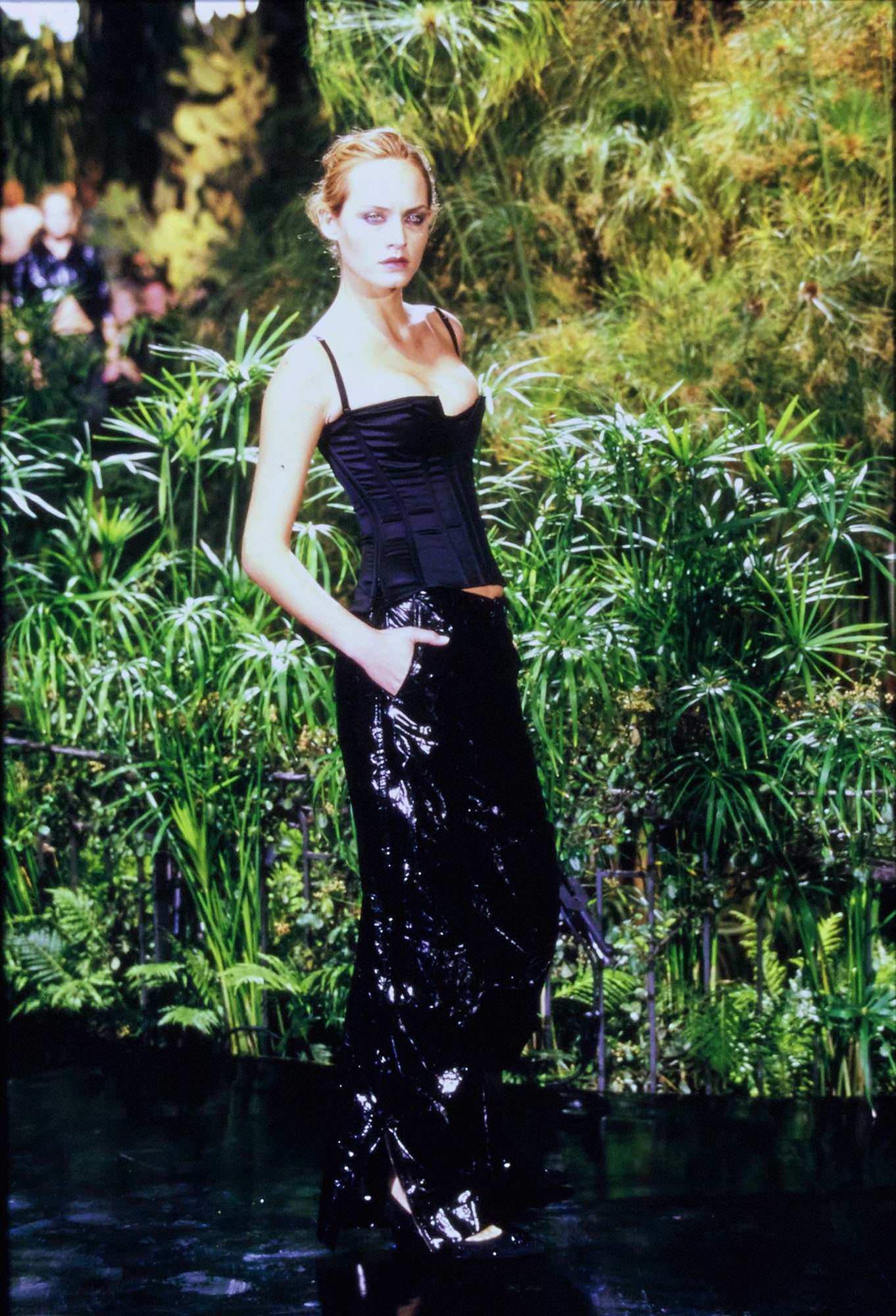 Dolce & Gabbana S/S 99 Look 35
