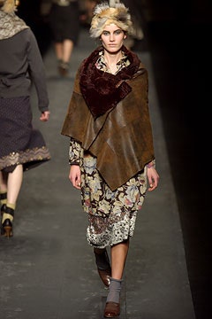 Dries Van Noten F/W 03 Look 42